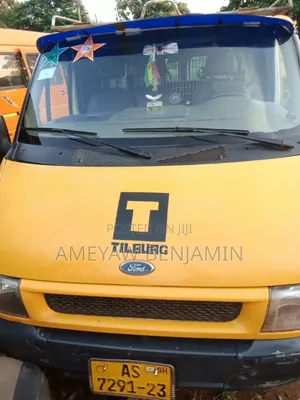 Ford Transit 2008 Yellow