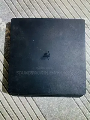 Sony Play Station 4 Slim. 1Terabit Storage