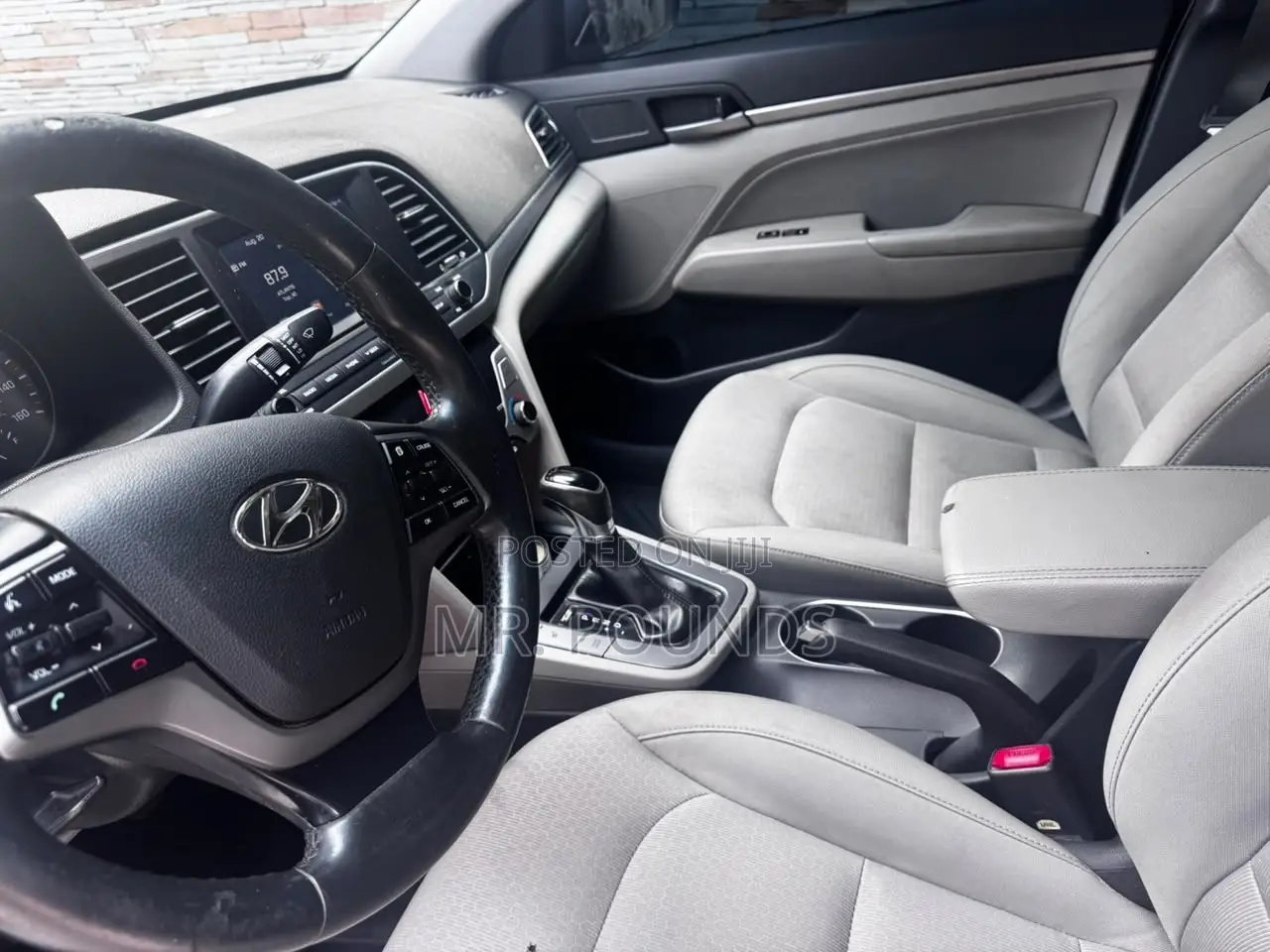 Hyundai Elantra 2027 Blue