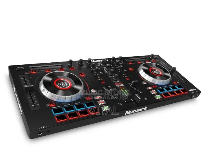 Numark Mixtrack Platinum