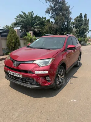 Toyota RAV4 XLE AWD (2.5L 4cyl 6A) 2016 Red