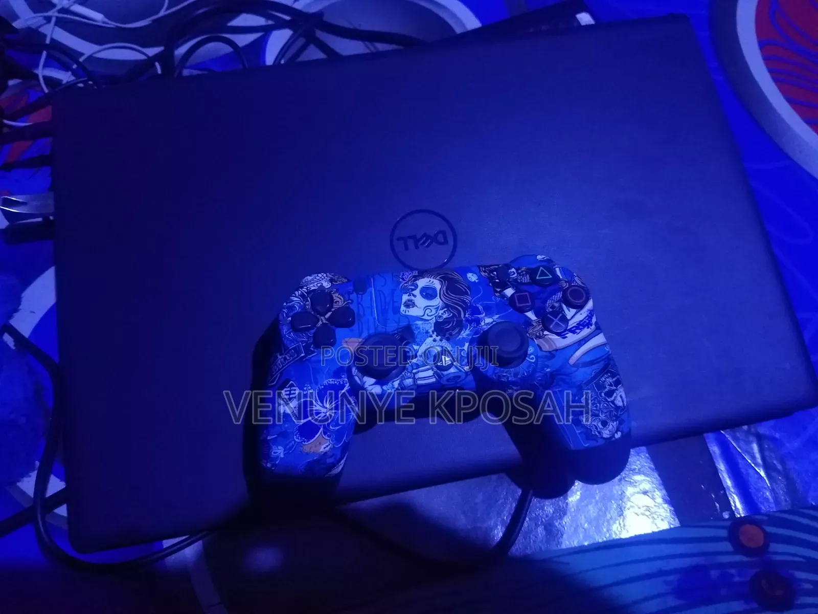 Laptop Dell Vostro 15 3515 16GB AMD Ryzen 3 HDD+SSD 700GB