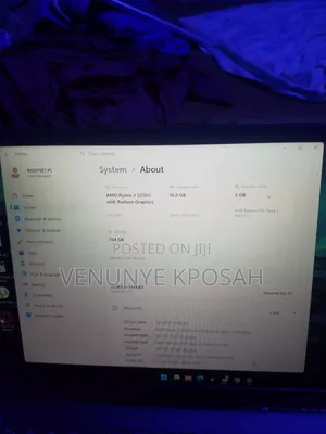 Laptop Dell Vostro 15 3515 16GB AMD Ryzen 3 HDD+SSD 700GB
