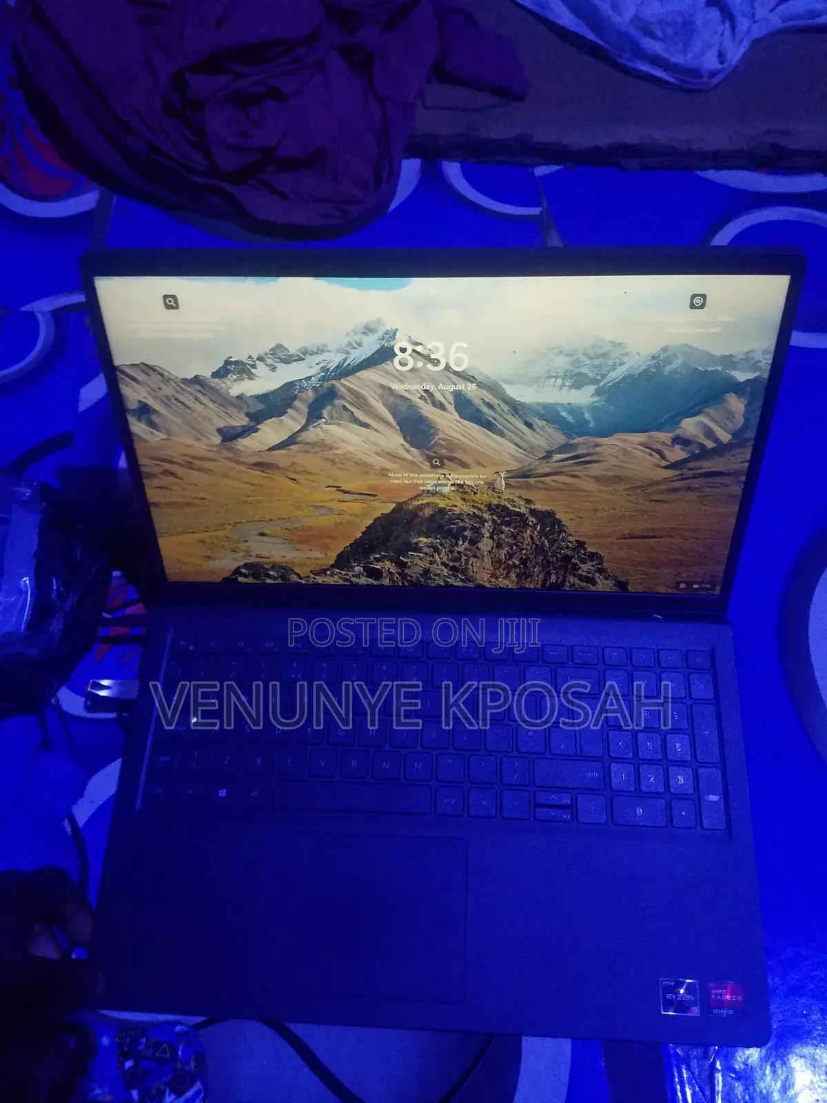 Laptop Dell Vostro 15 3515 16GB AMD Ryzen 3 HDD+SSD 700GB