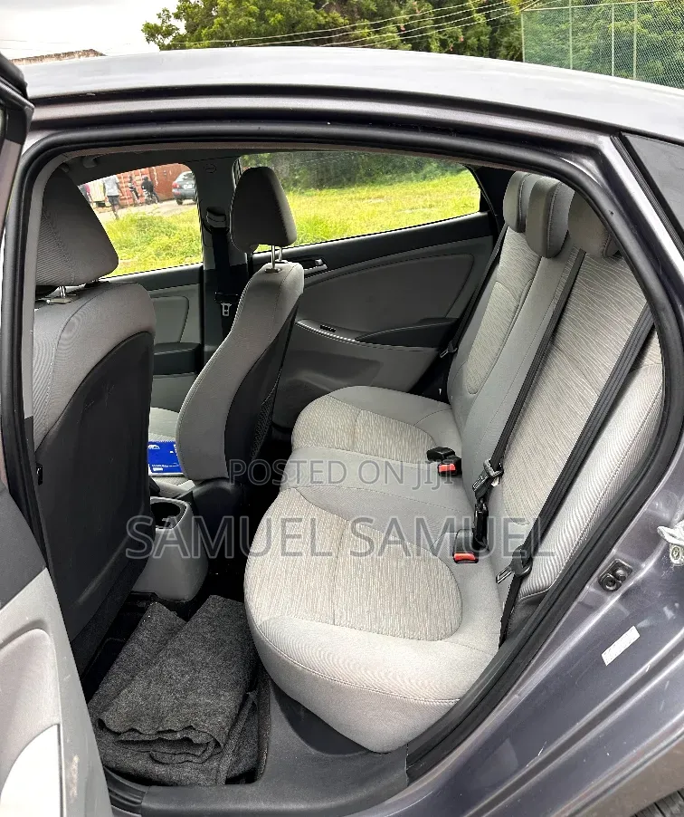 Hyundai Accent 2016 Gray