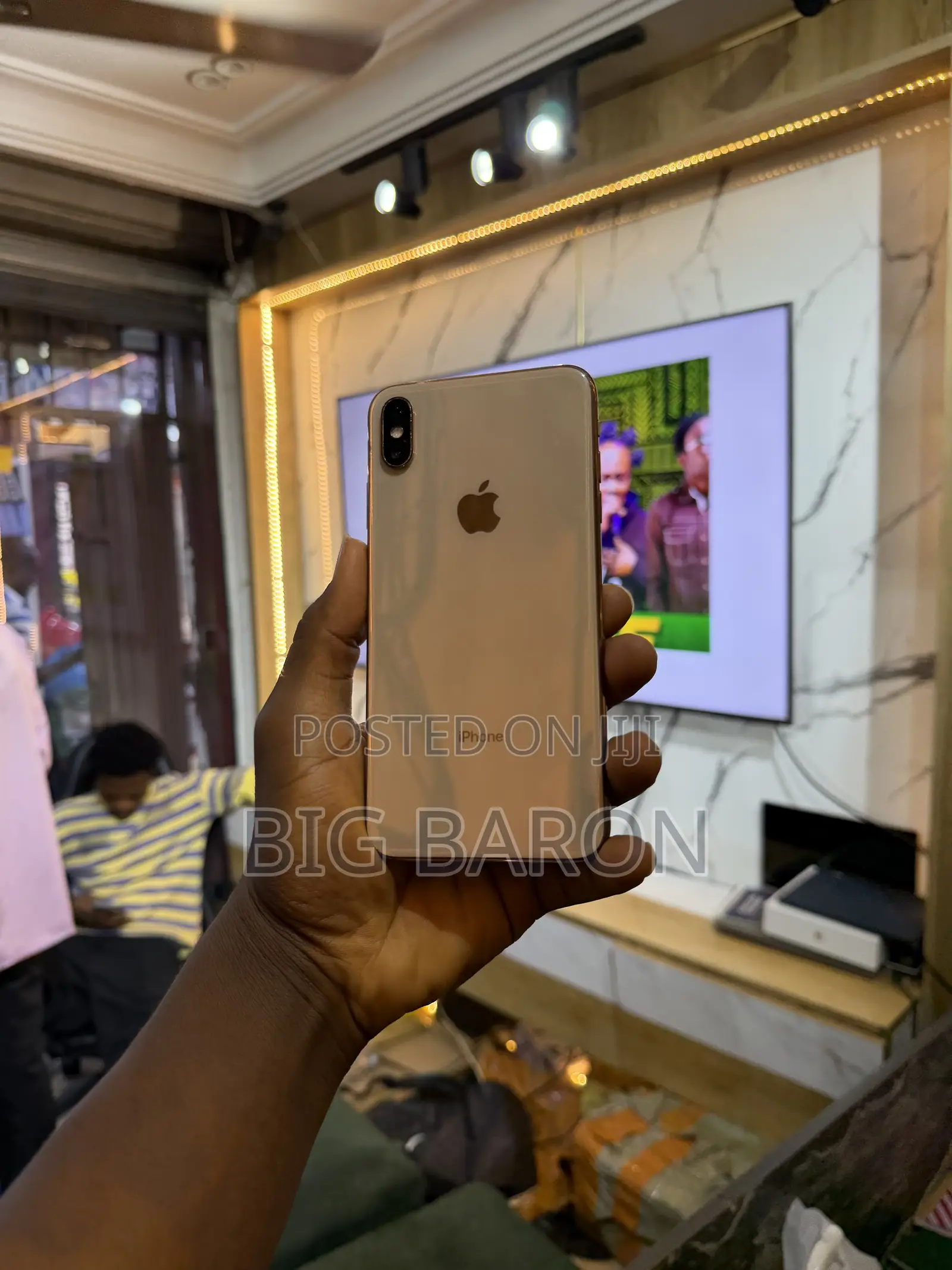 Apple iPhone XS Max 64 GB Gold