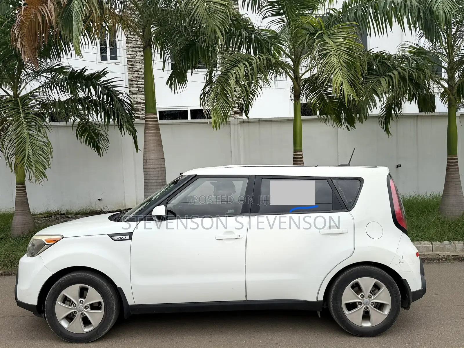 Kia Soul Base Hatchback 2016 White
