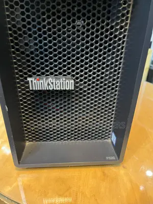 Desktop Computer Lenovo ThinkStation P520 16GB Intel Xeon HDD+SSD 256GB