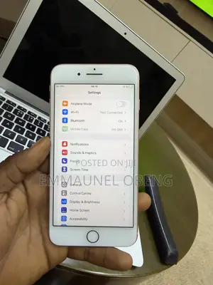 Apple iPhone 8 Plus 64 GB White
