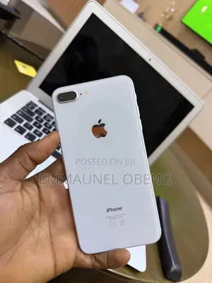 Apple iPhone 8 Plus 64 GB White