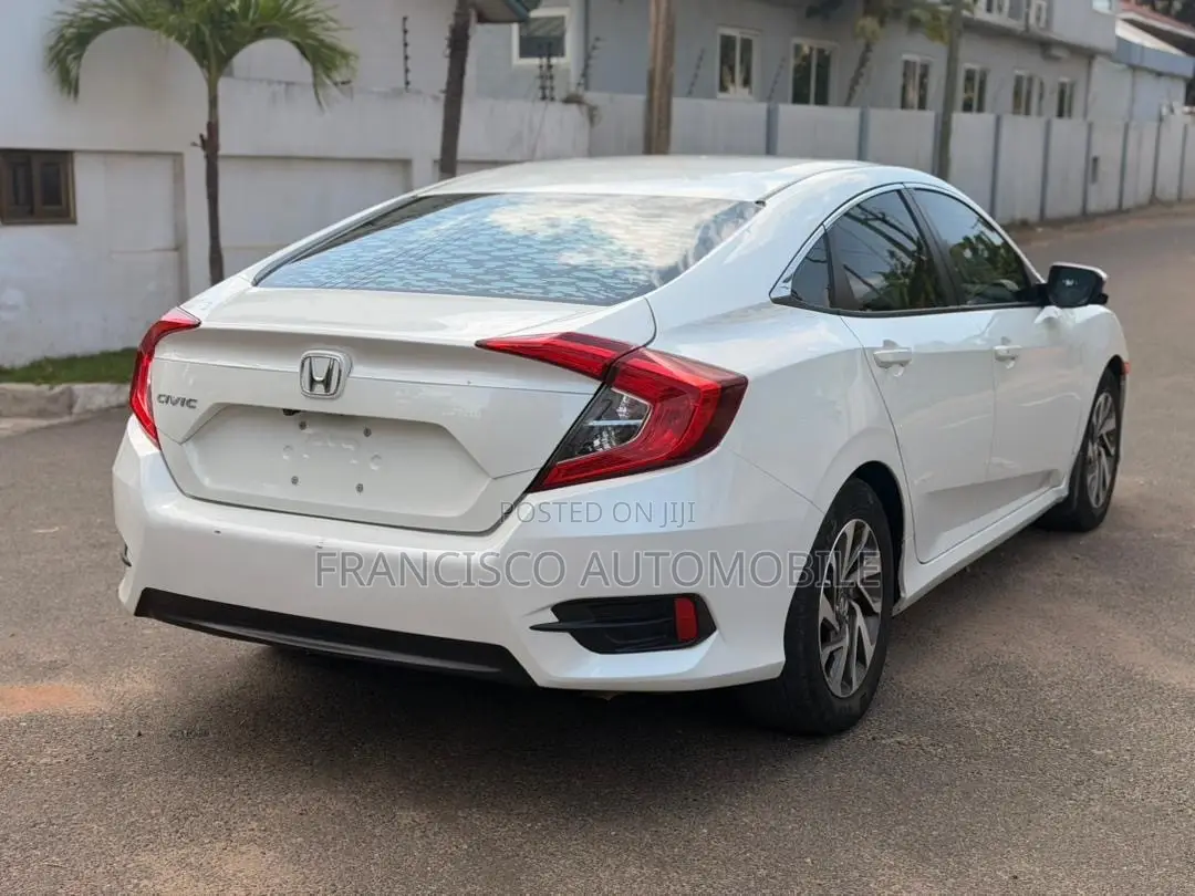 Honda Civic EX 4dr Sedan (1.5L 4cyl) 2016 Off white