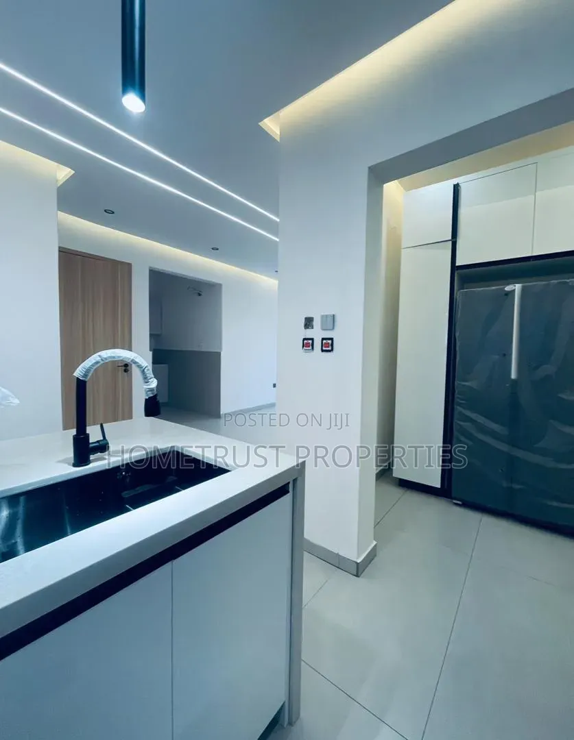 4bdrm Duplex in East Legon, Otano for sale