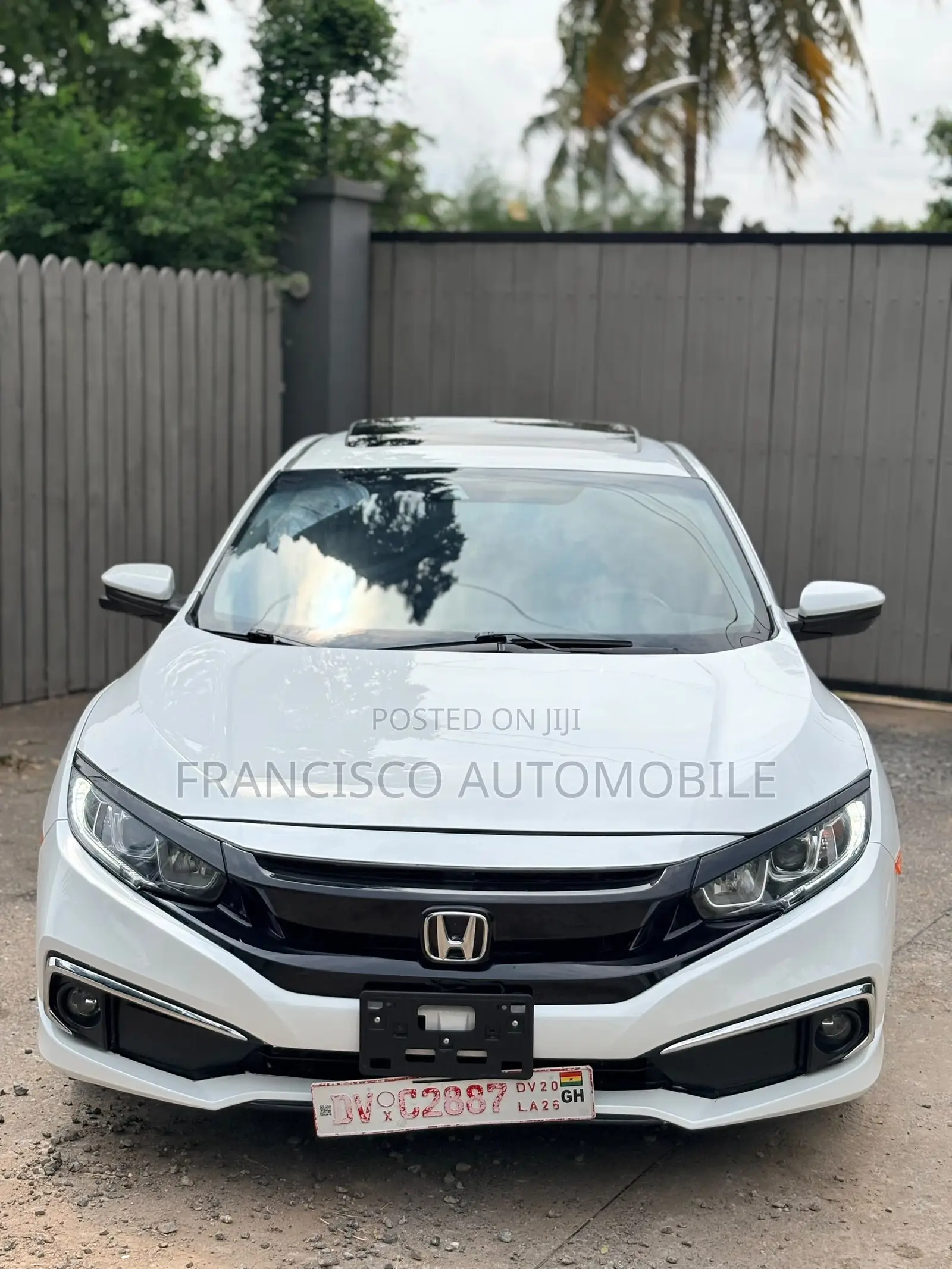 Honda Civic EX 4dr Sedan (1.5L 4cyl) 2016 Off white