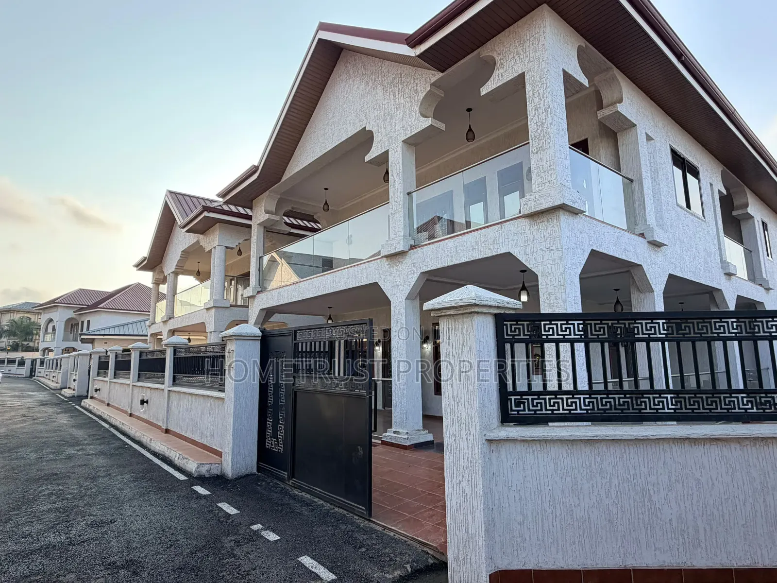 4bdrm Duplex in East Legon, Otano for rent