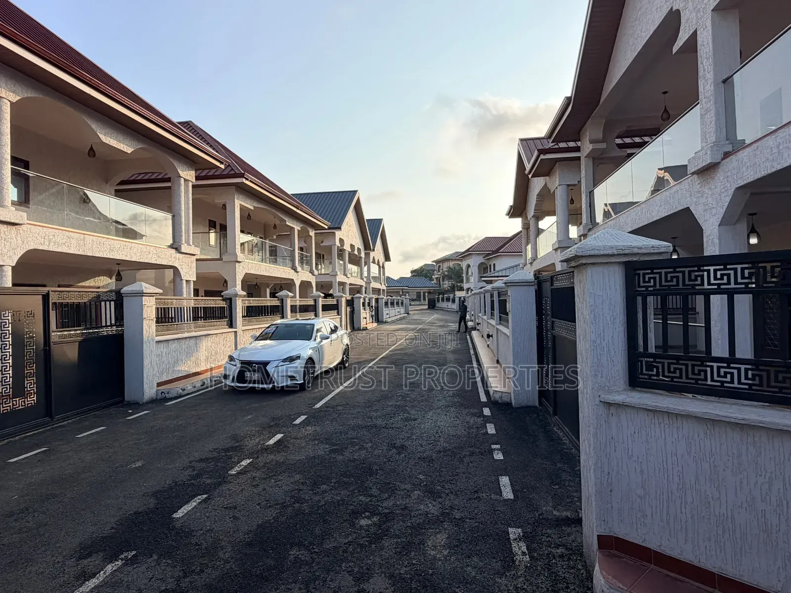 4bdrm Duplex in East Legon, Otano for rent