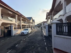 4bdrm Duplex in East Legon, Otano for rent