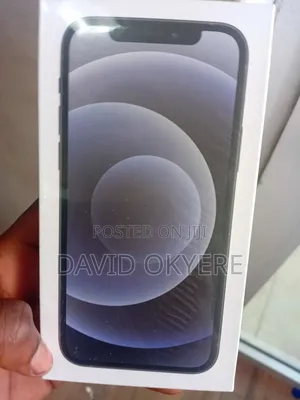New Apple iPhone 12 128 GB Black