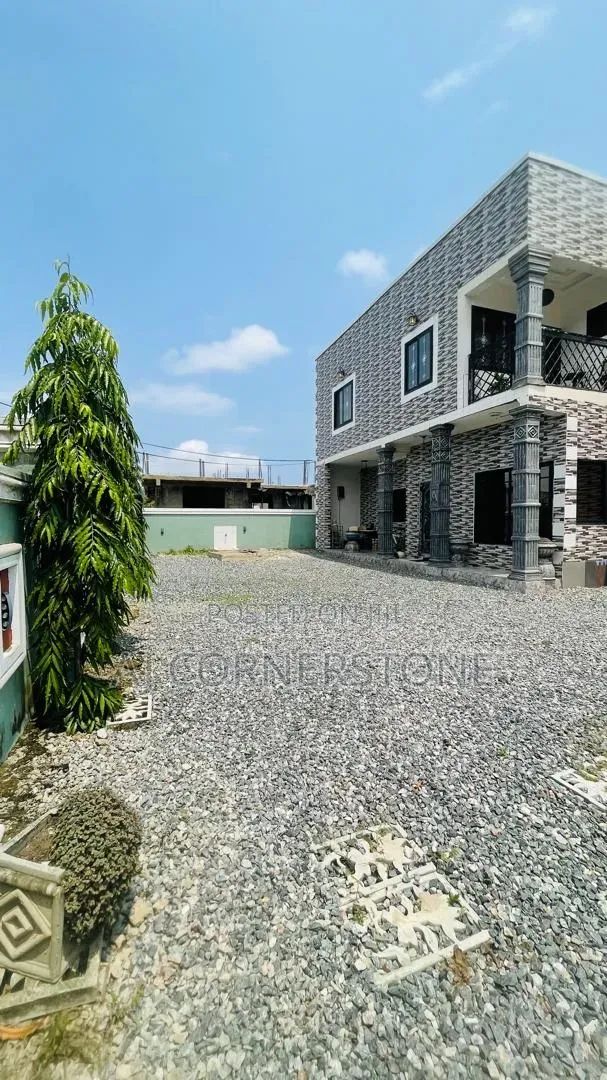 6bdrm House in Manhean for sale