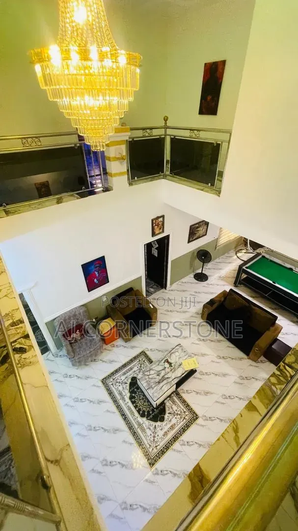6bdrm House in Manhean for sale