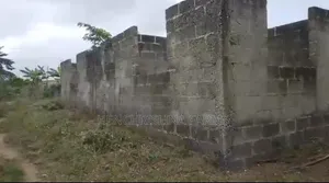 4bdrm Apartment in Odado Area, Assin North Municipal for sale