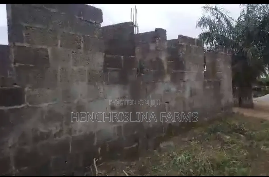 4bdrm Apartment in Odado Area, Assin North Municipal for sale
