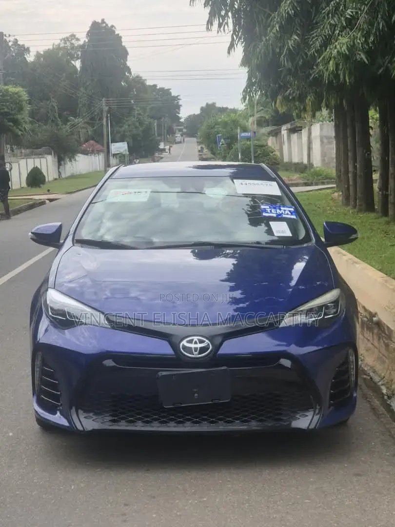 Toyota Corolla 2018 Blue