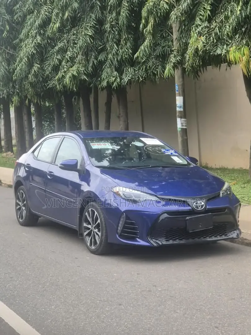 Toyota Corolla 2018 Blue