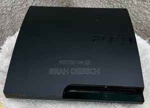 PES 3 Console With Two Controller Pads