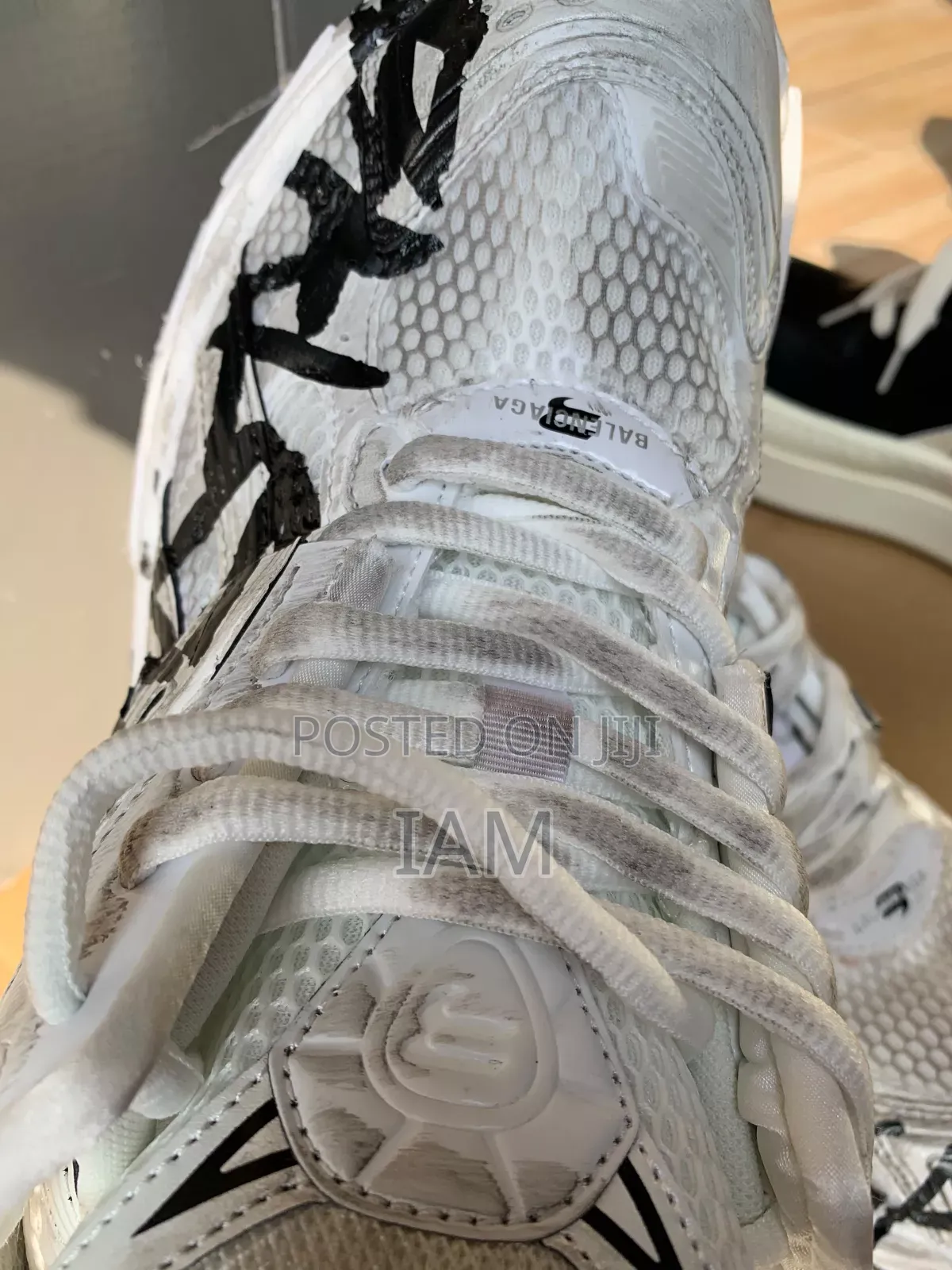 Balenciaga Runner Graffiti