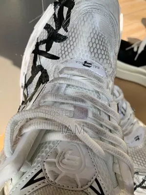 Balenciaga Runner Graffiti