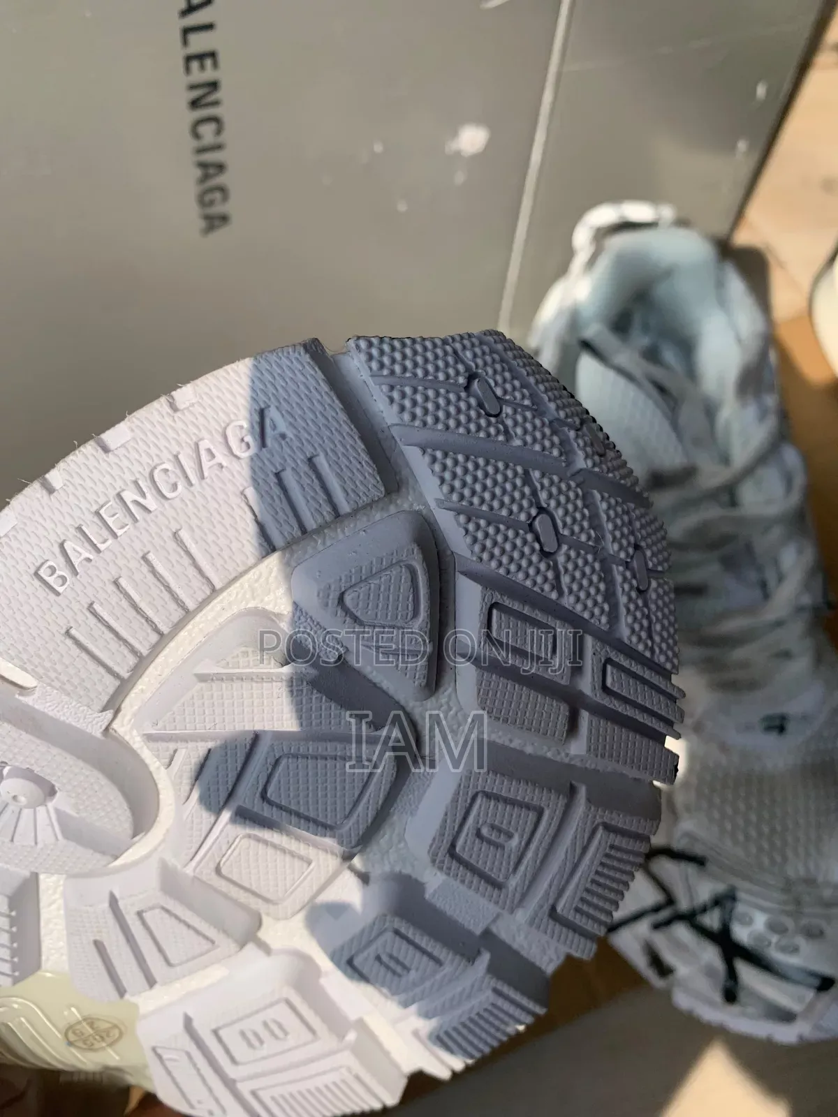 Balenciaga Runner Graffiti