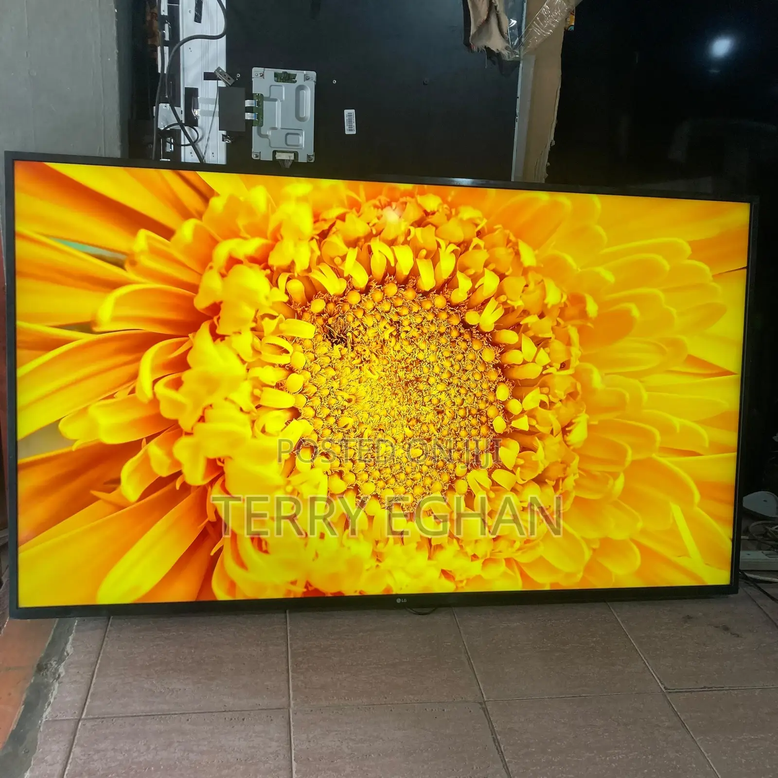 65 LG Uhd Ai Thing Bluetooth Smart TV