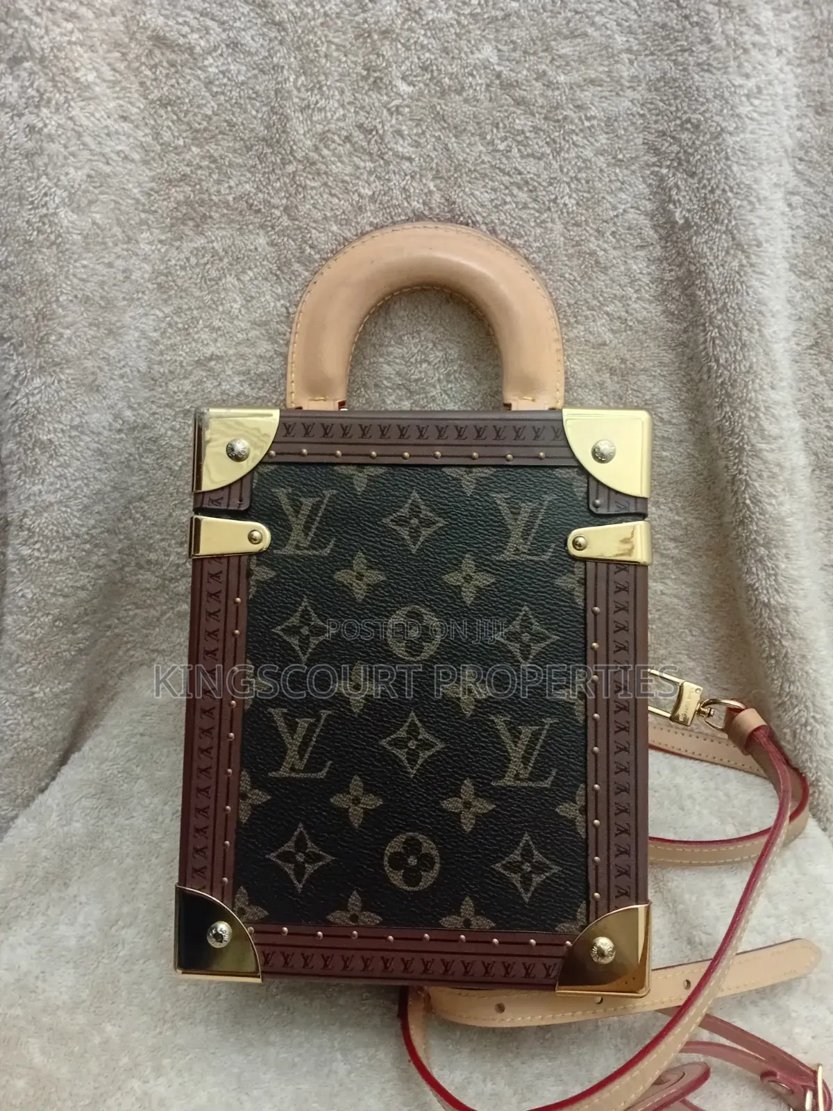 Louis Vuitton  Tote Bag