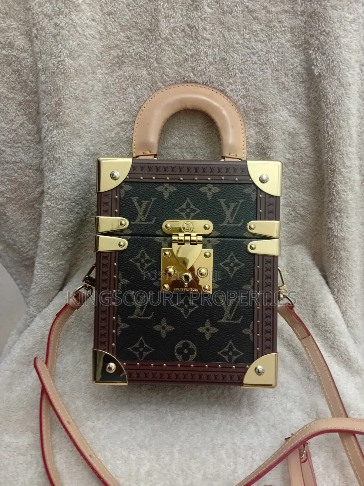 Louis Vuitton  Tote Bag