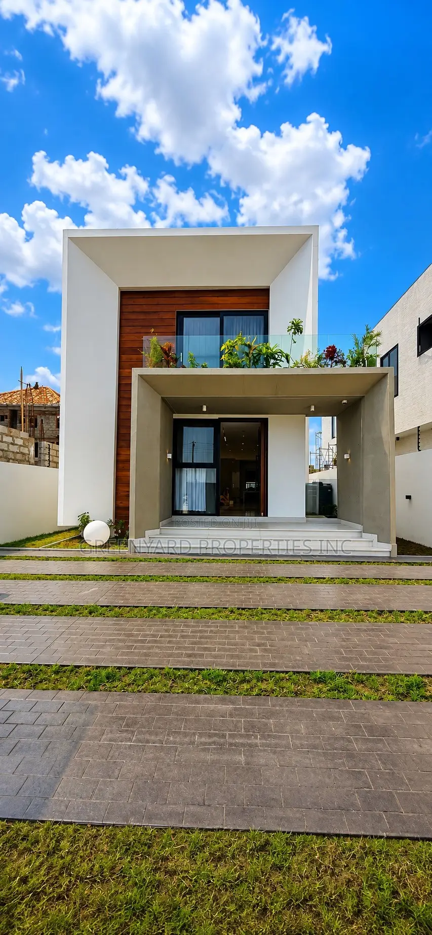 4bdrm House in East Legon for sale