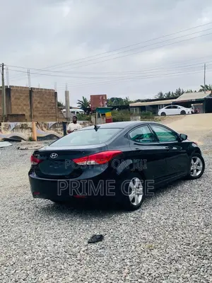 Hyundai Elantra GLS Sedan FWD (1.8L 4cyl 6M) 2013 Black