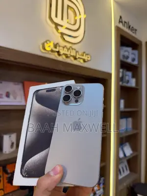 Apple iPhone 15 Pro Max 256 GB Silver