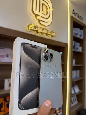 Apple iPhone 15 Pro Max 256 GB Silver