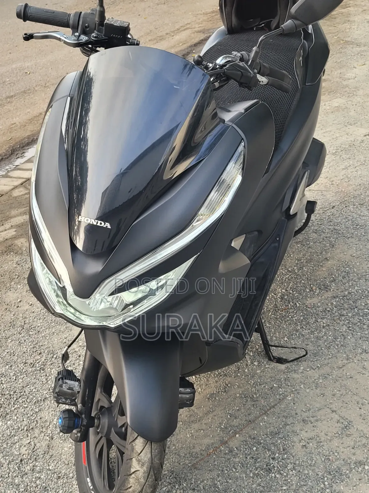 Honda 2022 Black
