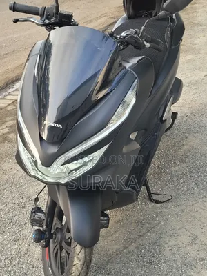 Honda 2022 Black