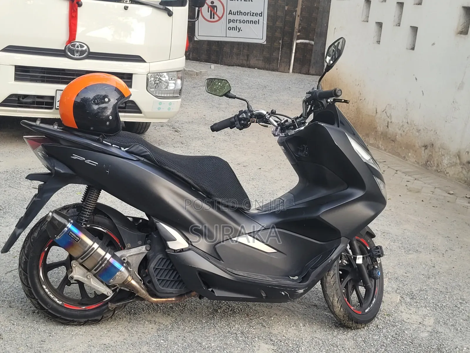 Honda 2022 Black