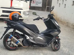 Honda 2022 Black