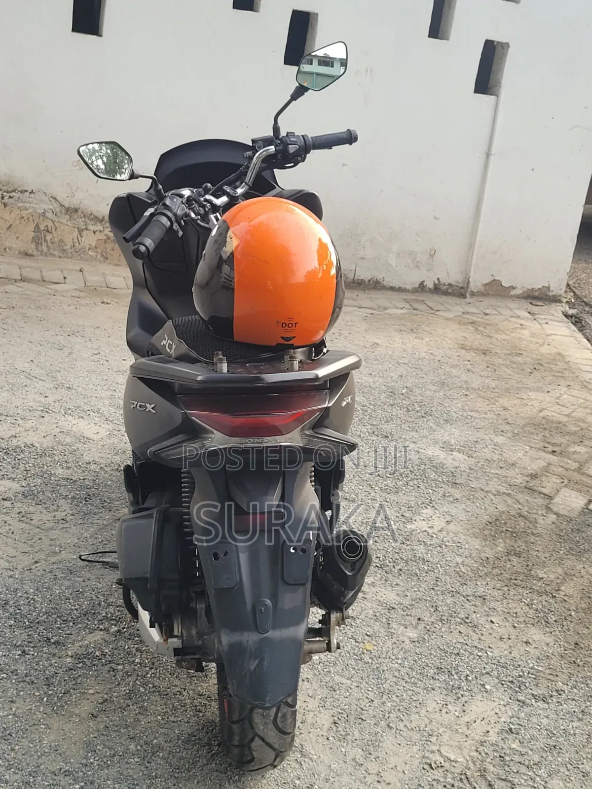 Honda 2022 Black