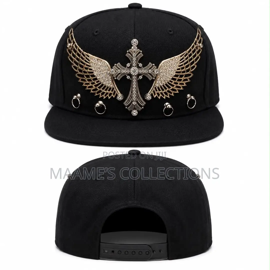 Premium Embellished Men’s Snapback Cap – Bold & Stylish