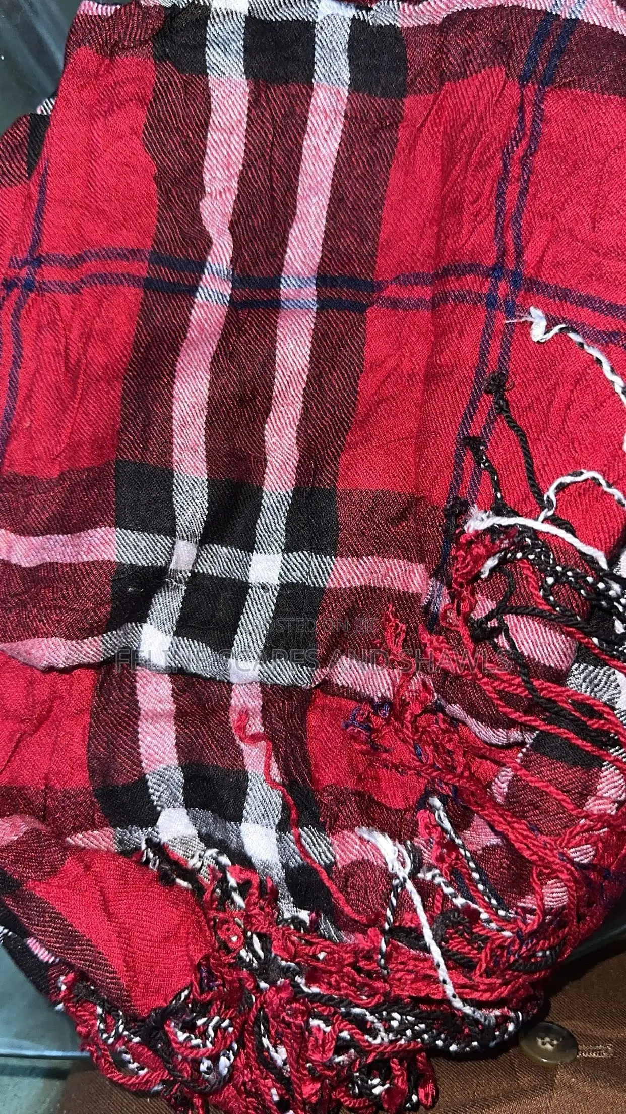 Neat Scarfs for Sale 55gh