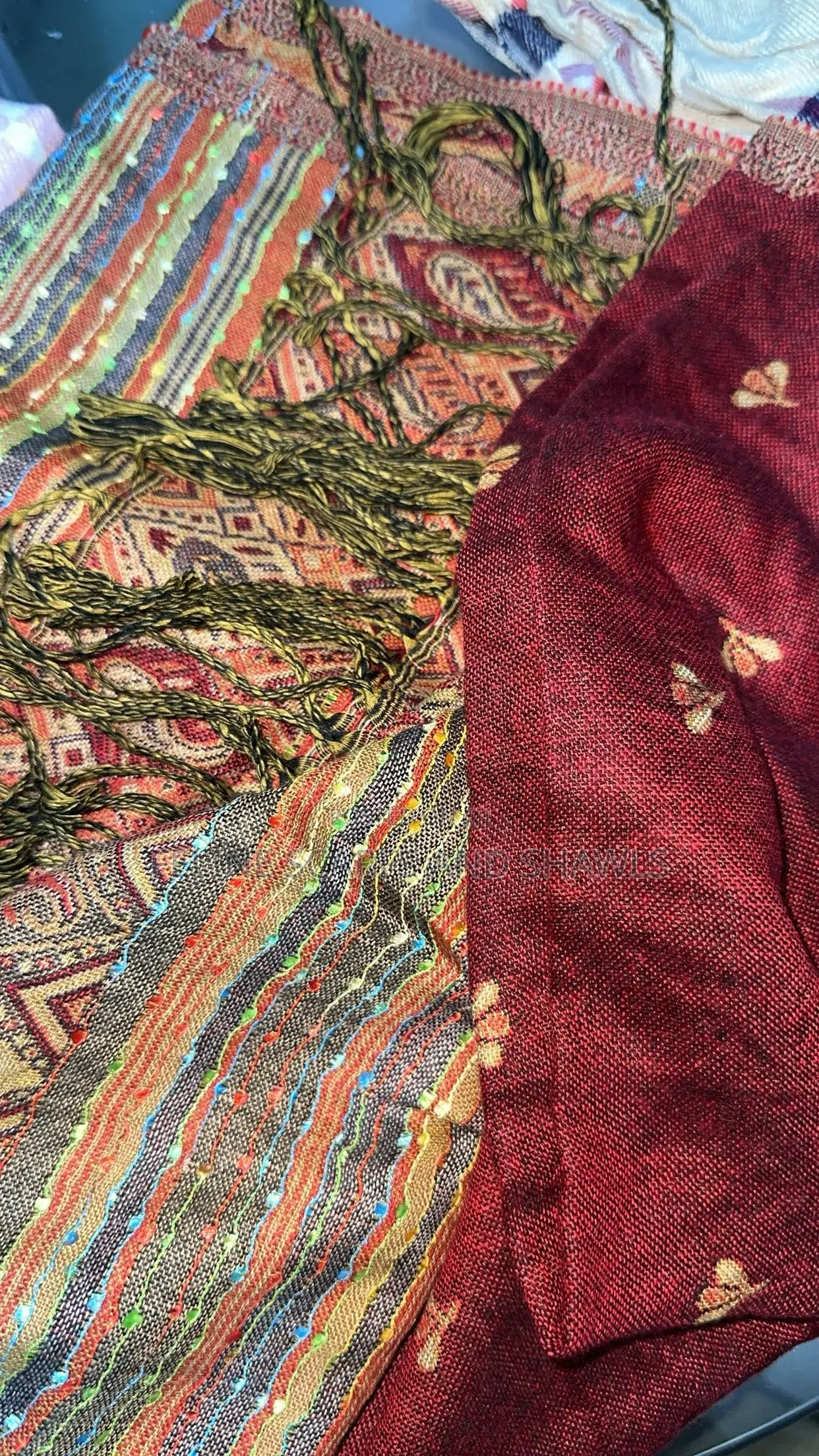 Neat Scarfs for Sale 55gh