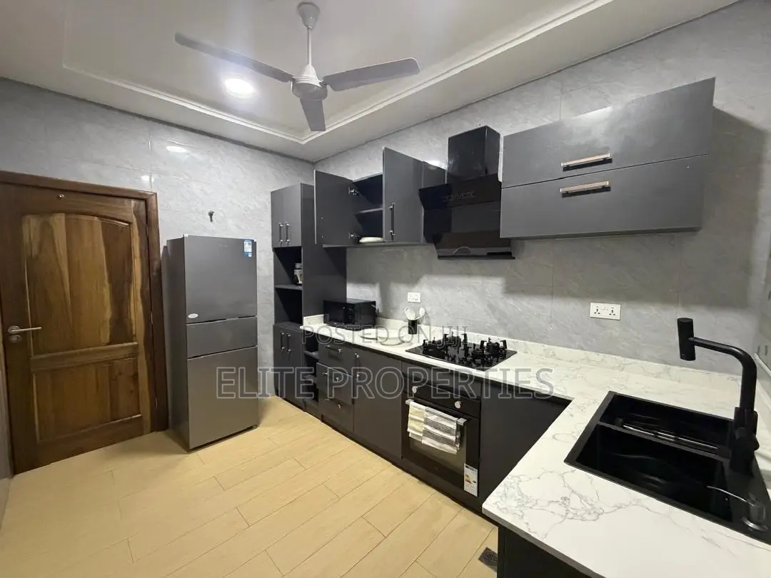 2-Bedroom Fully Furnished Apartment for Rent – Community 25, T