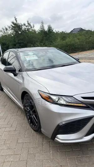 Toyota Camry XSE 2022 Silver