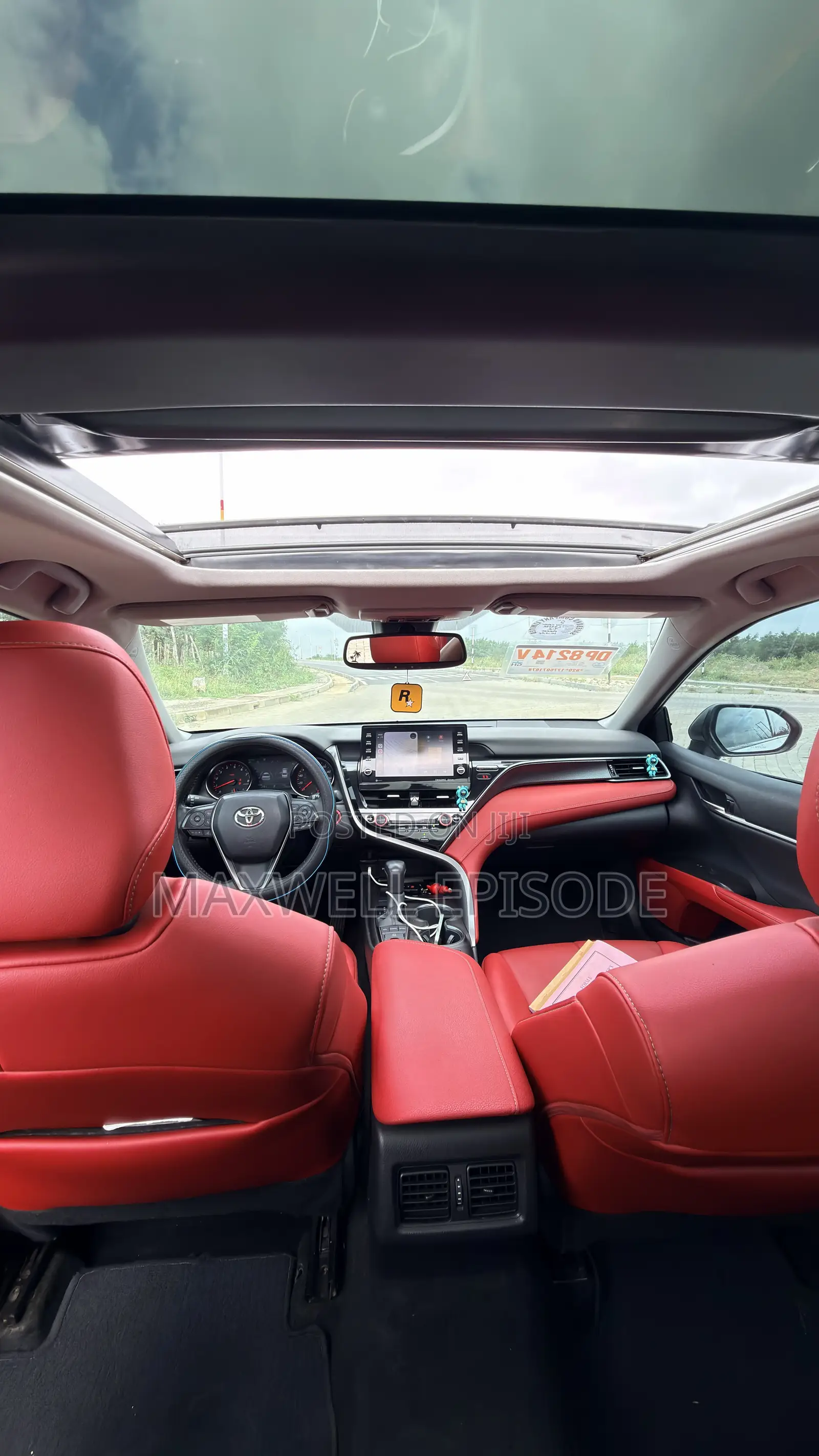 Toyota Camry XSE 2022 Silver