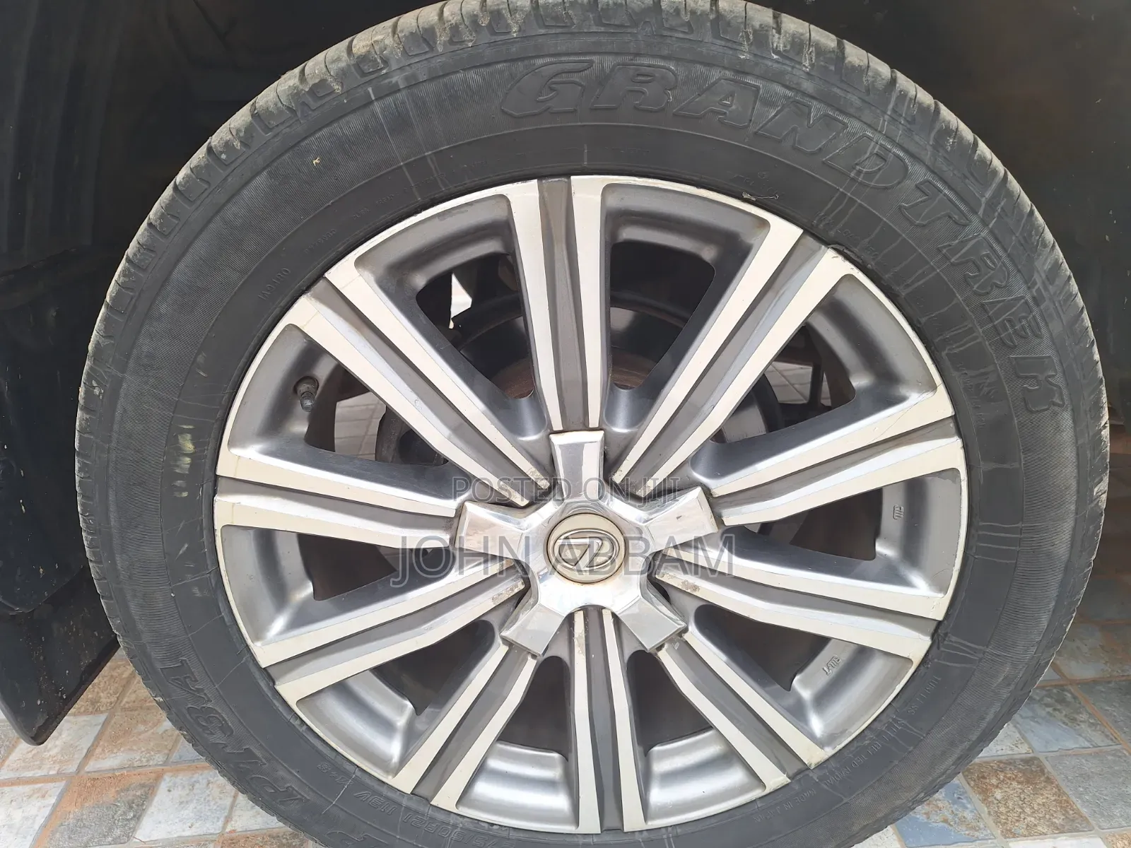 Waxing and Scratch Removal